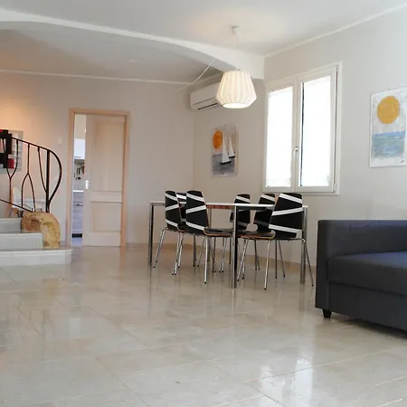 With Private Pool For 8 People *